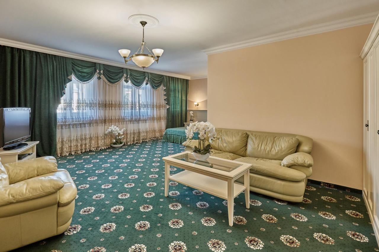 Evergreen Apartments Hotel Karlovy Vary Luaran gambar